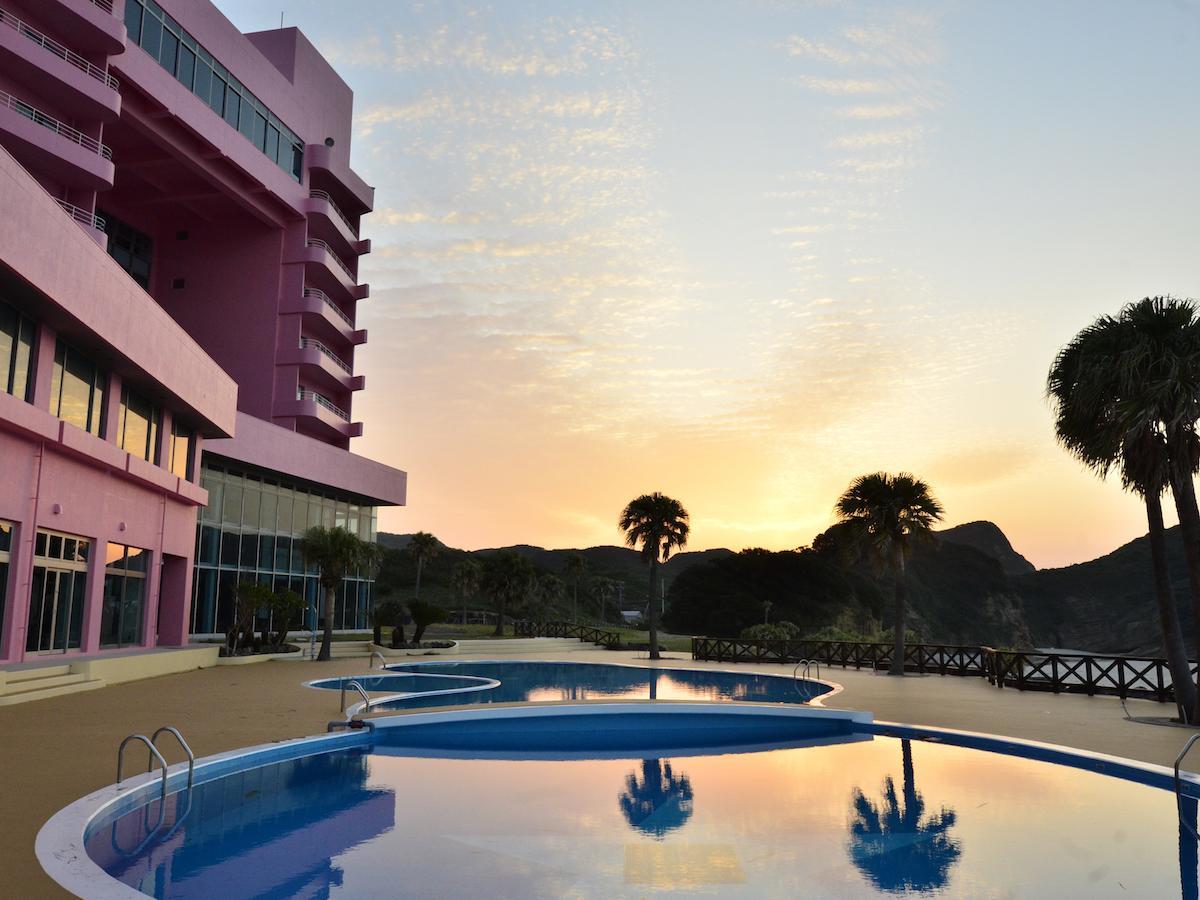 Tanegashima Iwasaki Hotel Мінамі-Тане Екстер'єр фото